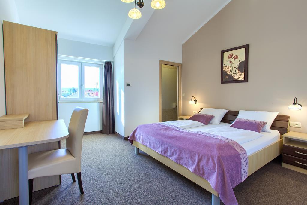 Hotel Margaret 4*